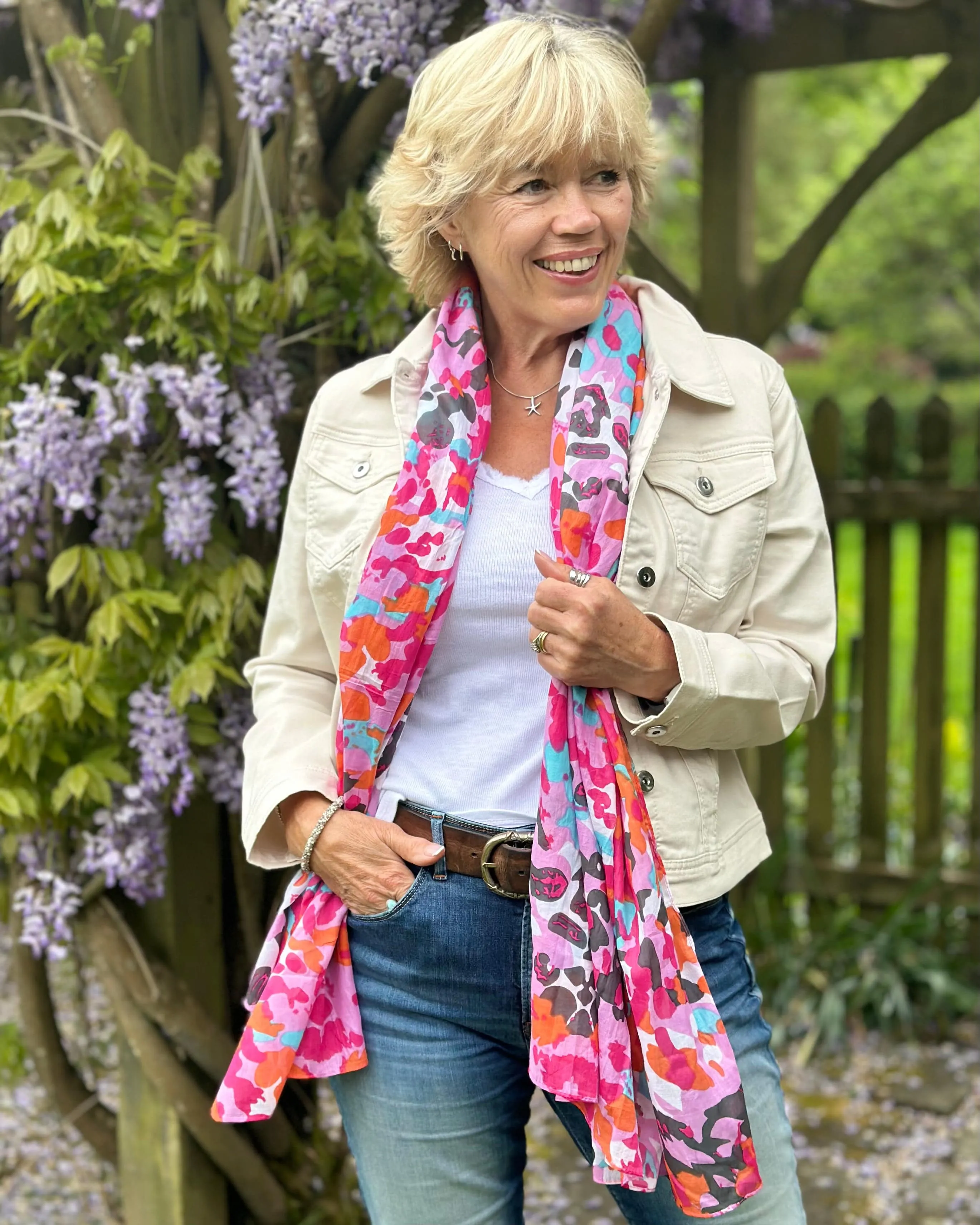 Cotton Scattered Animal Print Scarf - Pink Mix