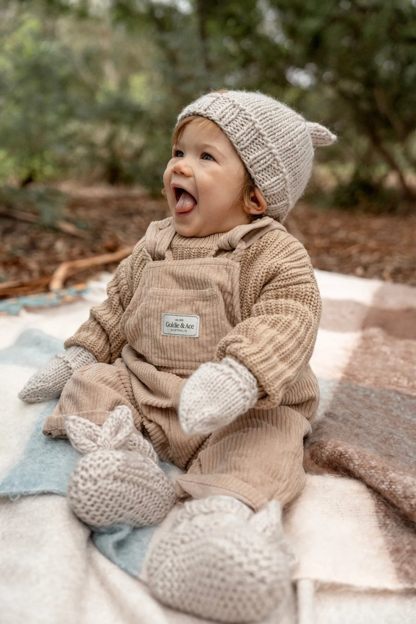 Cottontail Booties Oatmeal