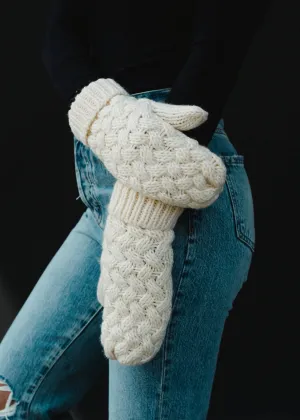 Cream Knit Mittens