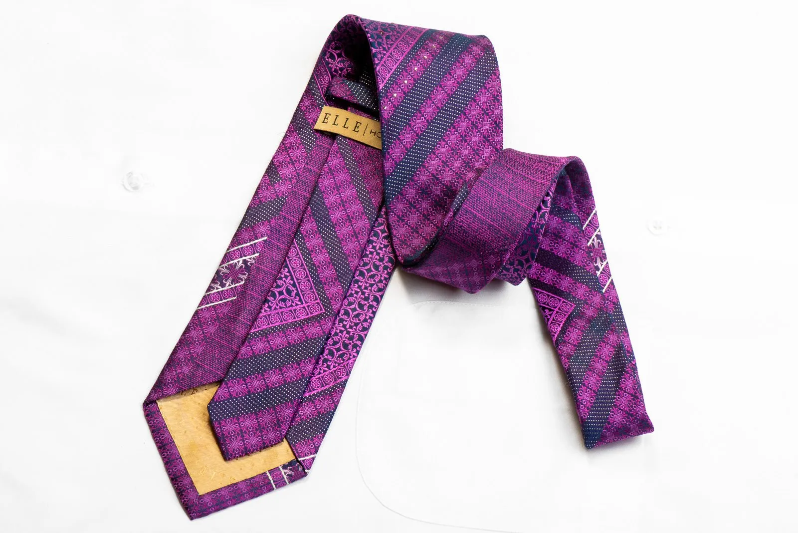 Elle Homme Rhinestone Necktie Purple Geometric Flur de Lis On Navy With Sparkles