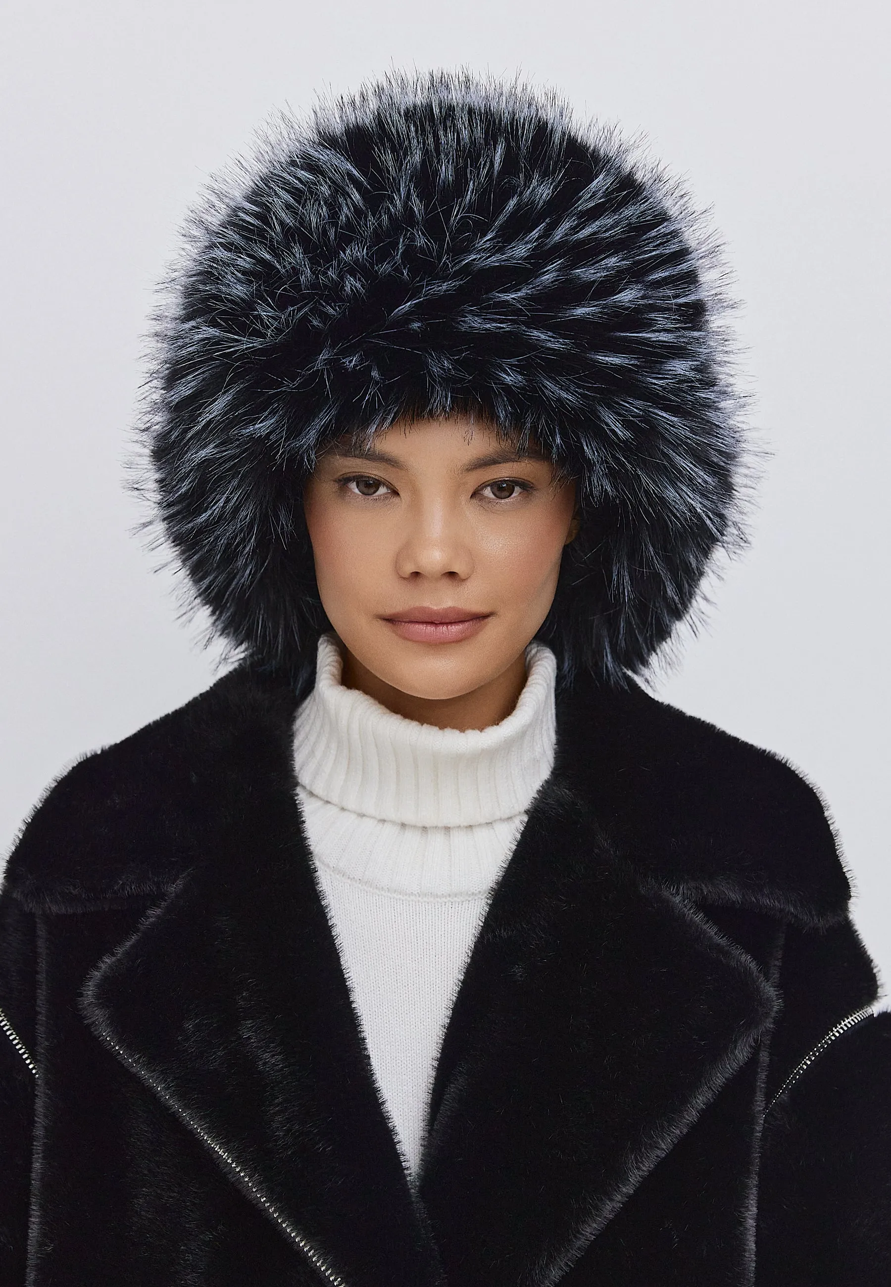 Faux Fur Hat Irina - Black