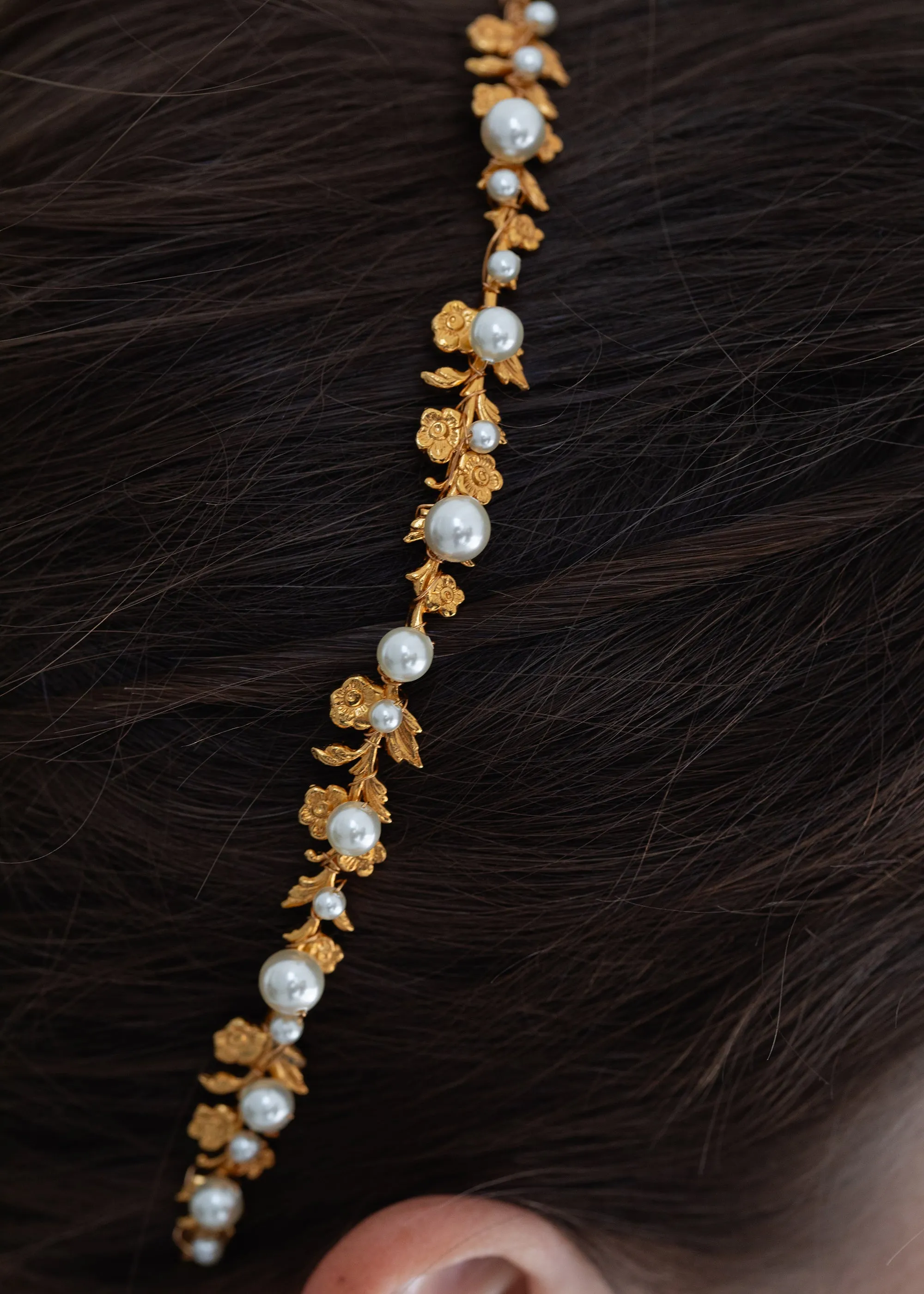 Mae Headband -- Gold Pearl