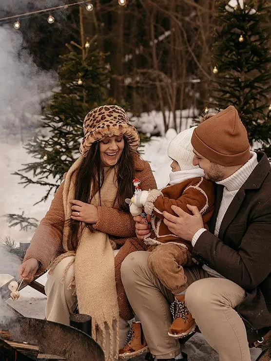 Oxford Chic Faux Fur Pink Winter Bucket Hat